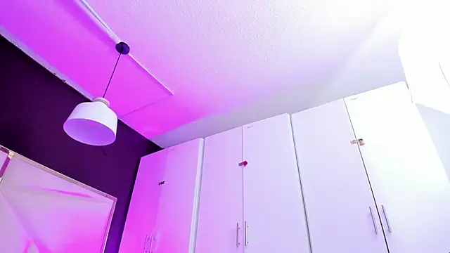 April bowie online show from 13, 2, 2026