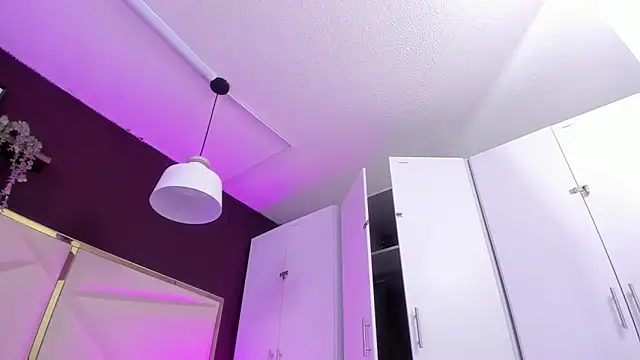 April bowie online show from 16, 10, 2025