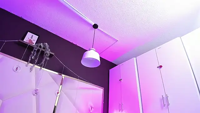 April bowie online show from 7, 1, 2026