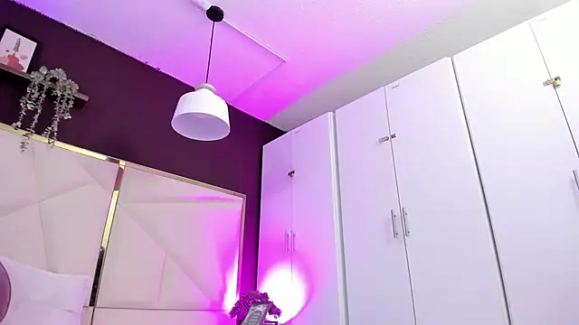 April bowie online show from 12, 11, 2025