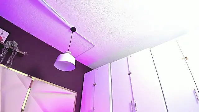 April bowie online show from 11, 1, 2026