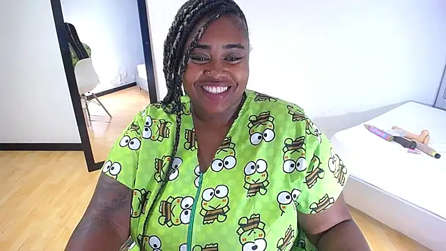 Snapshot of exotic_karmella chatting on 3, 10, 2025 exotic karmella online show from 3, 10, 2025