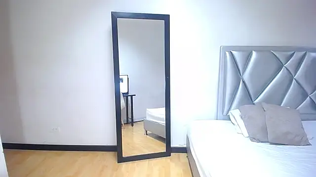 Snapshot of exotic_karmella chatting on 12, 3, 2025 exotic karmella online show from 12, 3, 2025