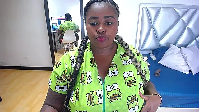 Snapshot of exotic_karmella chatting on 15, 10, 2025 exotic karmella online show from 15, 10, 2025