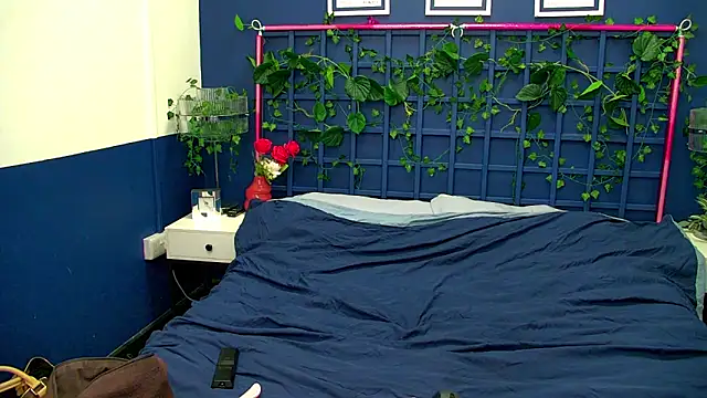 FerrariRedxBabestation online show from 11, 2, 2026