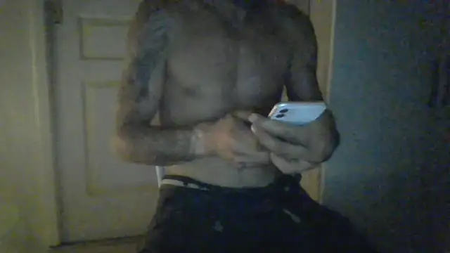 Snapshot of vinzz49 chatting on 12, 9, 2025 vinzz49 online show from 12, 9, 2025