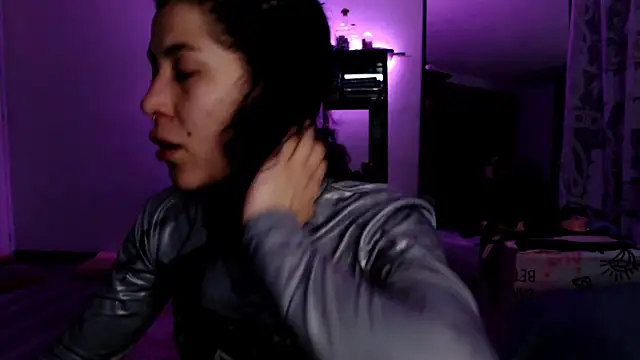 Hellen dumont online show from 13, 2, 2026