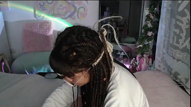 Snapshot of Hellen_dumont chatting on 2, 7, 2026 Hellen dumont online show from 2, 7, 2026