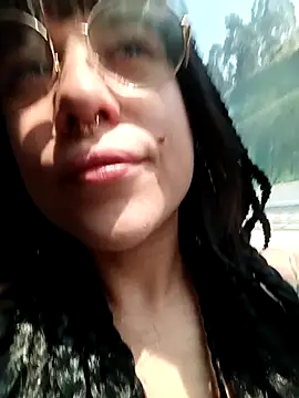 Hellen dumont online show from 19, 12, 2025