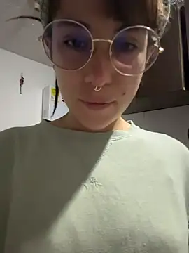Snapshot of Hellen_dumont chatting on 17, 6, 2026 Hellen dumont online show from 17, 6, 2026