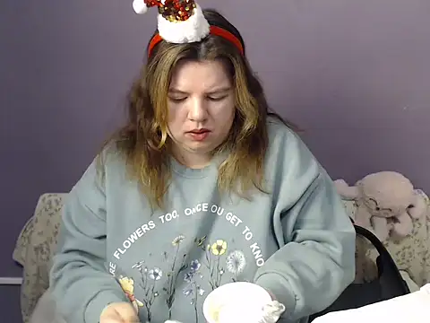 so shy online show from 22, 12, 2025