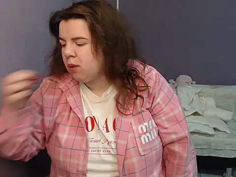 so shy online show from 19, 10, 2025