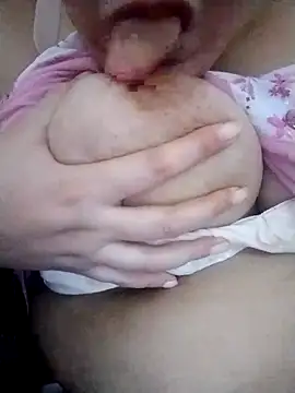 carmelasexy online show from 13, 10, 2025