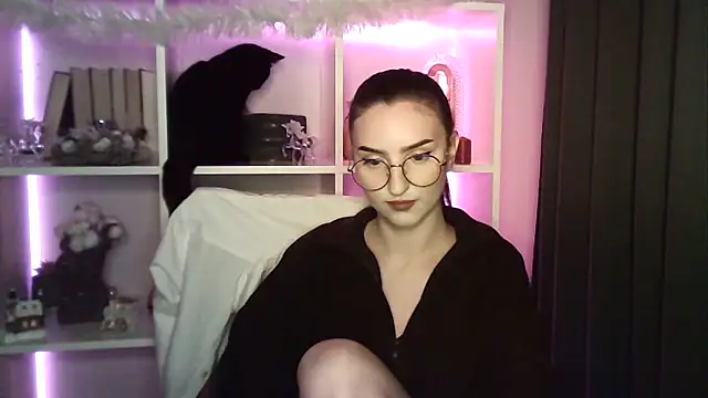 X Alisa online show from 18, 12, 2025