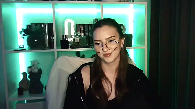 X Alisa online show from 18, 4, 2026