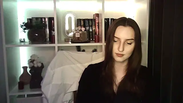 X Alisa online show from 17, 4, 2026