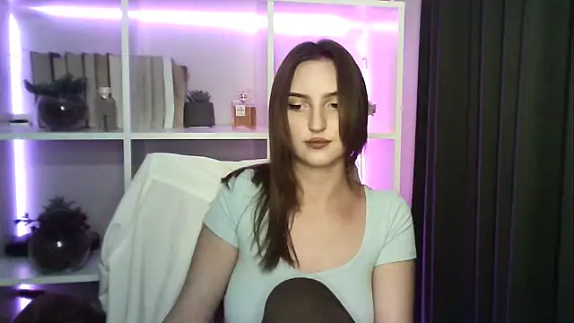 X Alisa online show from 21, 9, 2025