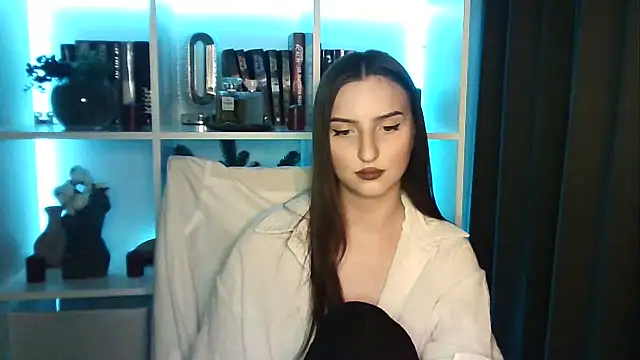 X Alisa online show from 28, 3, 2026