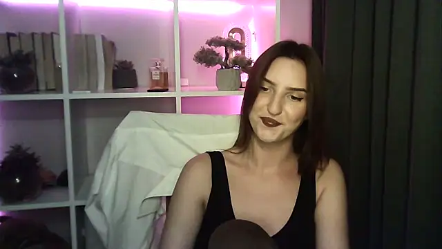 X Alisa online show from 10, 9, 2025