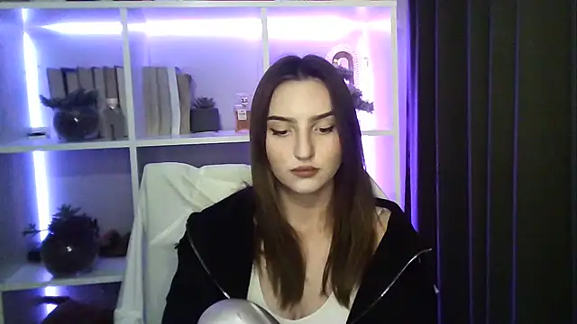 X Alisa online show from 30, 9, 2025