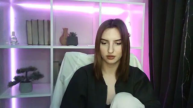 X Alisa online show from 5, 2, 2025