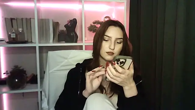 X Alisa online show from 2, 11, 2025