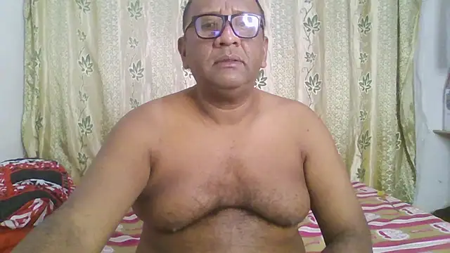 Beargryzzly online show from 7, 12, 2024