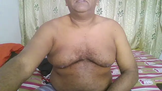 Beargryzzly online show from 5, 1, 2025