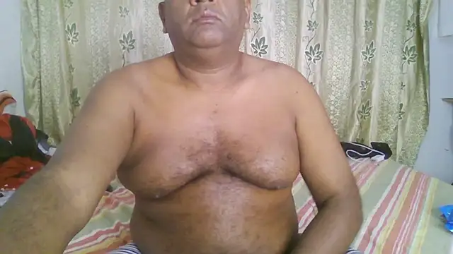 Beargryzzly online show from 1, 1, 2025