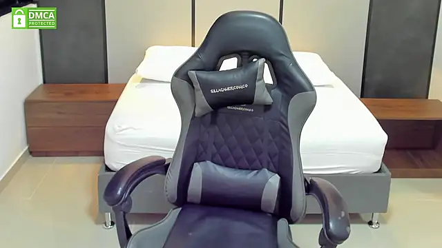 candy summer28 online show from 22, 9, 2025