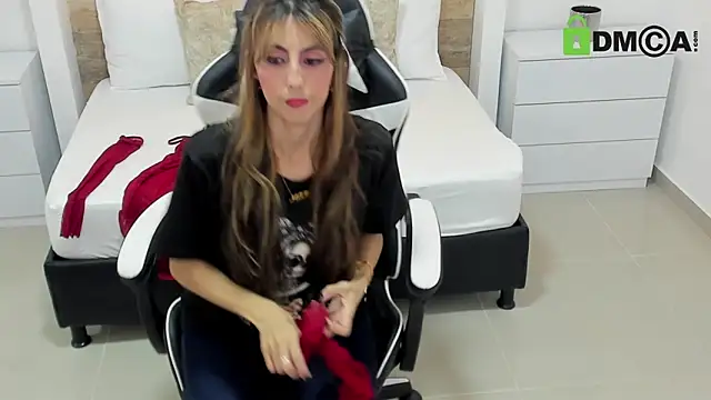 candy summer28 online show from 10, 10, 2025