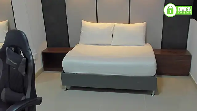 candy summer28 online show from 20, 9, 2025