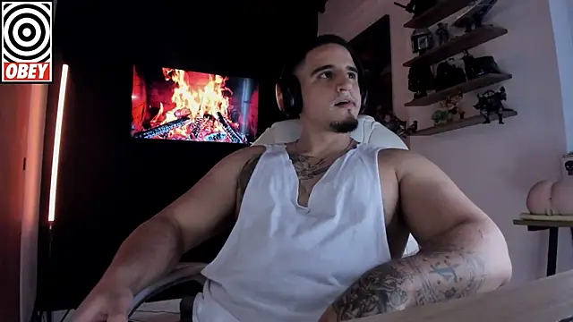 kingbear777 online show from 6, 11, 2025