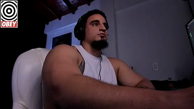 kingbear777 online show from 1, 10, 2025