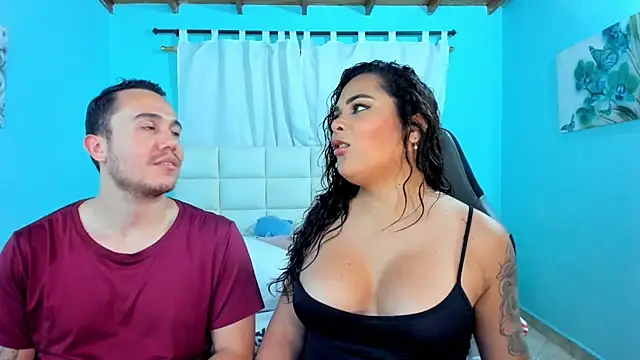 xxx sweet couple  online show from 4, 3, 2026