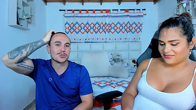 Snapshot of xxx_sweet_couple_ chatting on 5, 3, 2025 xxx sweet couple online show from 5, 3, 2025