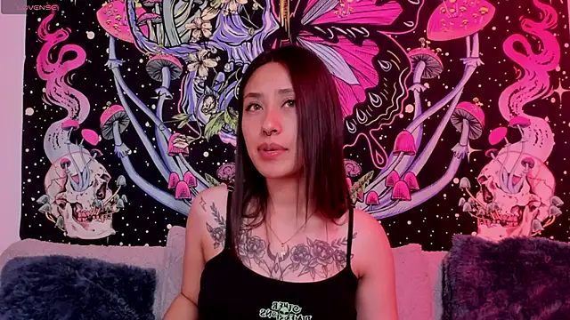 aciddollhell online show from 16, 4, 2026