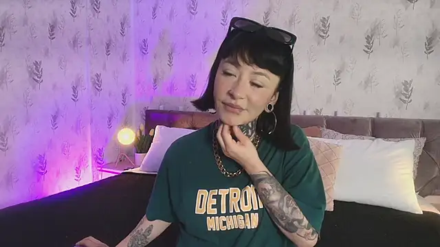 Scolw online show from 5, 11, 2025