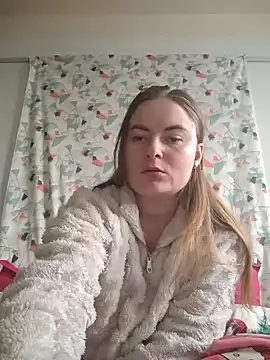 ElenaMaeer online show from 5, 2, 2026