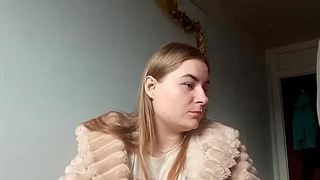 ElenaMaeer online show from 13, 2, 2026