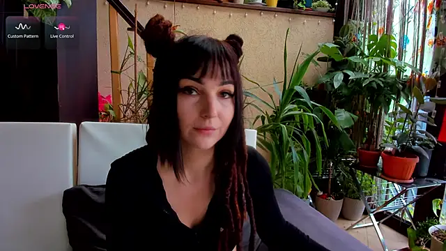 1Munique online show from 24, 9, 2025