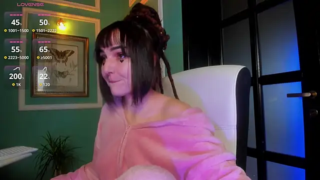 1Munique online show from 1, 12, 2025