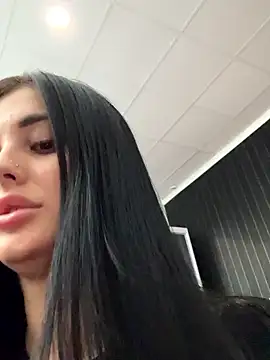 SophiaVilner online show from 11, 11, 2025