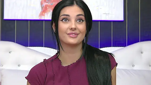 SophiaVilner online show from 28, 9, 2025