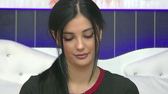 SophiaVilner online show from 26, 9, 2025