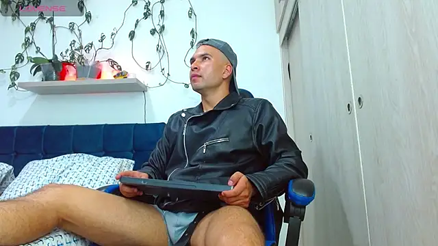 dorian h  online show from 17, 7, 2026