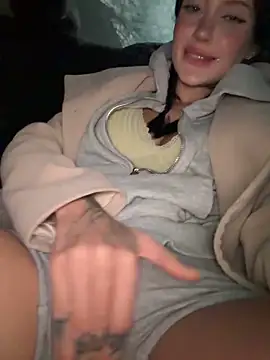 Melissa crazy online show from 4, 4, 2026