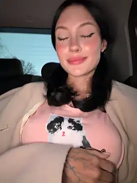 Melissa crazy online show from 7, 3, 2026