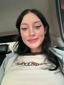 Snapshot of Melissa_crazy chatting on 5, 7, 2026 Melissa crazy online show from 5, 7, 2026