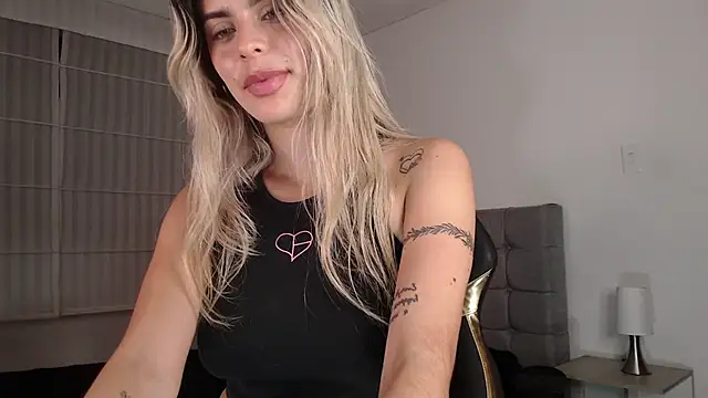 Mayli-x online show from 19, 3, 2025